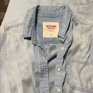 long sleeve collared shirt